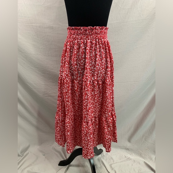 Red Boho Floral Print Tiered Ruched Skirt - Picture 10 of 10
